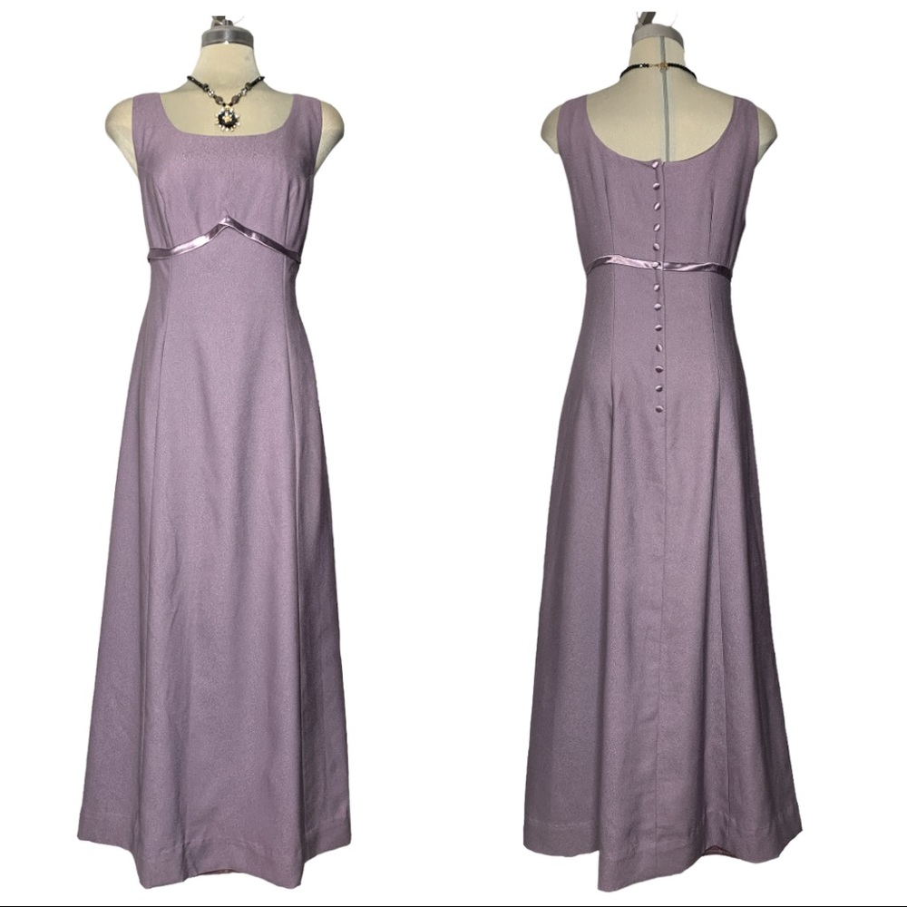 Designer Custom made Purple Sleeveless Elegant Elegant Dress Size M/L